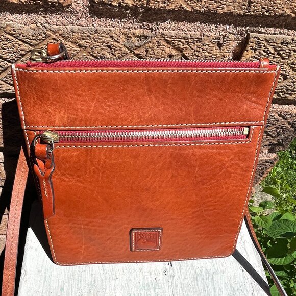 DOONEY & BOURKE Florentine Letter Carrier Italian Natural Cognac Crossbody Bag - Picture 1 of 5